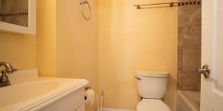 648 NEWTON Place NW Gallery 13