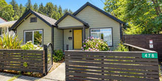 Charming 3 Bedroom, 2 Bathroom Home for Rent in Garberville Gallery 1