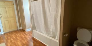 Spacious 3 BR /1 Ba Home in Lancaster City Gallery 14