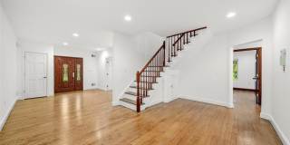 385 Livingston Street Gallery 14
