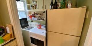 NEU 4 BR Apartment (in unit laundry!)- NO FEE - 9/1 Gallery 9