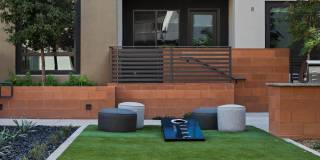 Blume on Central Gallery 18