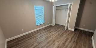 8006 N Voyager Dr Gallery 10