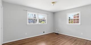 9116 HAMILTON DR Gallery 22