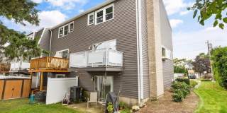 13 Circuit Lane - 1 Gallery 22