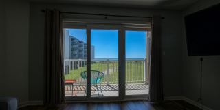 FURNISHED OFF-SEASON OCEANFRONT MONTHLY RENTAL Gallery 6