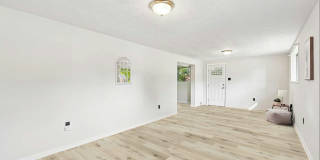 7608 Wellesley Dr Gallery 34