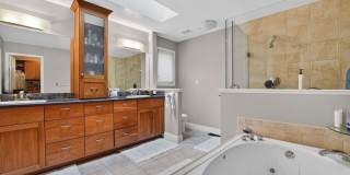 Spacious 5BR House in Longmont Gallery 15