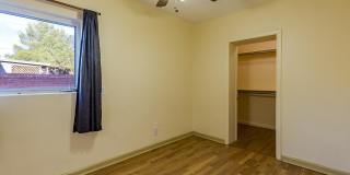 2110 E Water Street Gallery 22