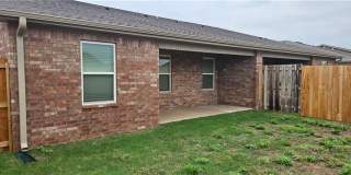 Nice Newer Duplexes Near XNA and Bentonville Gallery 64