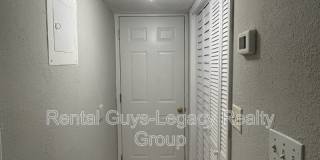 1738 Wright Avenue Gallery 16