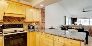 639 Banks Road Gallery 7