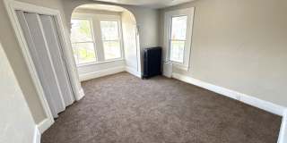 Freshly Updated 2-Bedroom Apartment Gallery 1