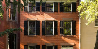 68 Morton Street Gallery 1