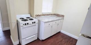 237 NW 10th Ave Gallery 9