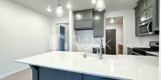 Beautiful 3 Bedroom Home in Azalea Farms in Noble Gallery 12