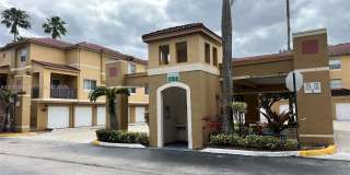 771 N Pine Island Rd Gallery 1