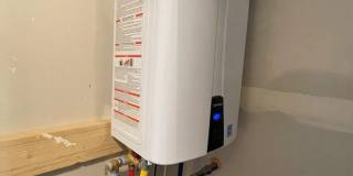 Townhome w/ 2 car garage, A/C-Newer, Low Maintance, & Conviniently Located Gallery 20