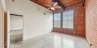 Stadium Loft Apartments Gallery 9