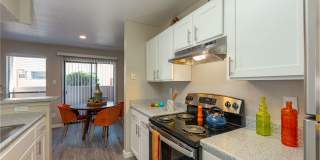 Alvarado Apartment Homes Gallery 10