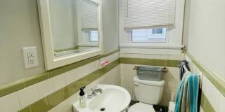 Beautifully Renovated 3bdrm/1.5bth Home Located in Richmond's North-side! Gallery 15