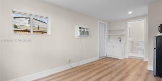 7401 SW 38th St Gallery 2