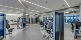 One Lakefront Gallery 15