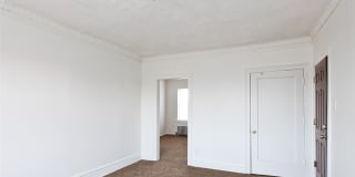 10201 S St Lawrence Ave Gallery 7