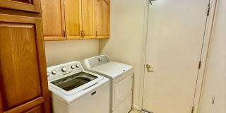 Charming 3-BR Home in Snow Park Gallery 28