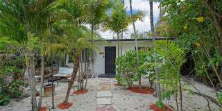 725 SW 2nd Ct Gallery 4