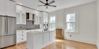 92 Thorndike Gallery 8