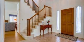 Spacious 4 Bedroom Shadowridge Home Available May 1st Gallery 4