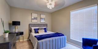 Westbury Crossing Gallery 6