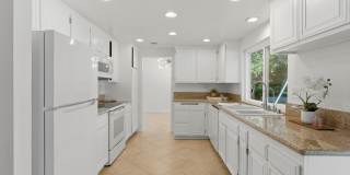 1239 Honeysuckle Court Gallery 8