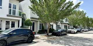 6414 NW 104th Ct Gallery 1