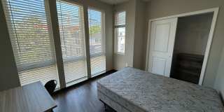 302 E Clark Gallery 28