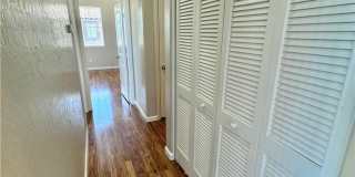 335 CLARENCE HOUSE Avenue Gallery 9
