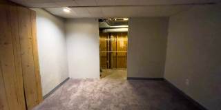 PRELEASING for AUGUST! Close to Campus Gallery 24