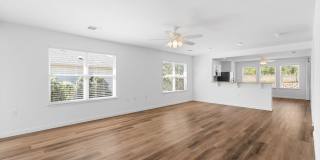 109 Monument Hill-Unfurnished Sun City Rental Available July 27th! Gallery 8