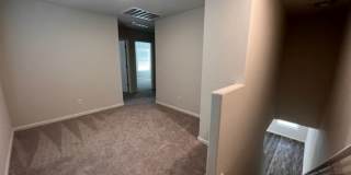 3br 2Ba 2-Story Home with fenced yard and garage Near Golf Course, Rotary Park Gallery 18