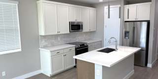 1011 E PASADENA Avenue Gallery 1