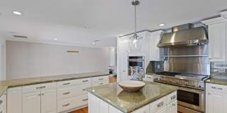 2204 Notre Dame Drive Gallery 19