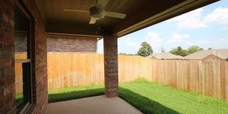 2 Bedroom 2 Bath Townhome! Whitehouse ISD! Now offering 1/2 OFF FIRST FULL MONTHS RENT! Gallery 20