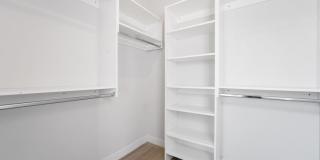 674-634 North May St. Gallery 6