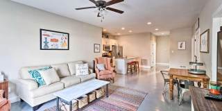 1117 Greenwood Alley Gallery 22