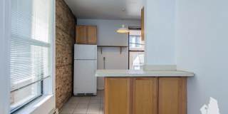 1218 N Dearborn Gallery 1