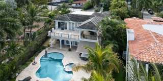 520 N Parkway Gallery 2