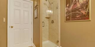 18 Mariners Bend Gallery 17