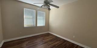 2319 Independence Gallery 14