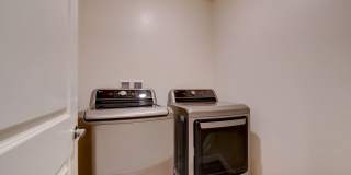 Spacious, Stylish & Move-In Ready Gallery 17